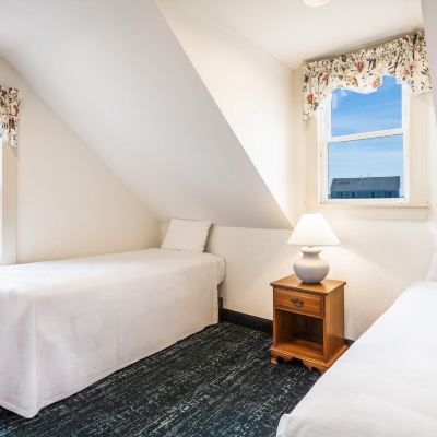 Guest Room Green Harbor Resort Promo Code