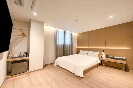 Brown Dot Hongcheon Hongcheonguncheong Branch