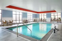 Hampton Inn & Suites Chicago Waukegan