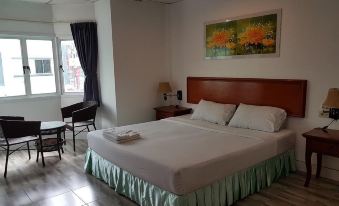 Welcome Inn Hotel Karon Beach Double Superior Room from Only 700 Baht