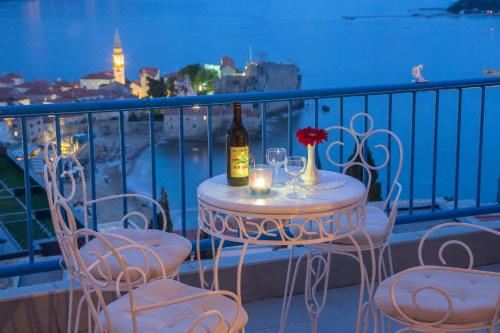 舒适海景一室公寓 - 带阳台