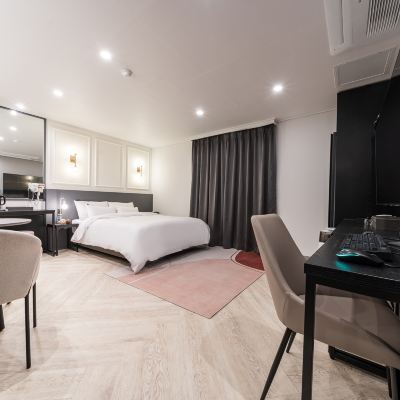 Deluxe C (Simmon Bed) 써니 모텔 순천 쿠폰