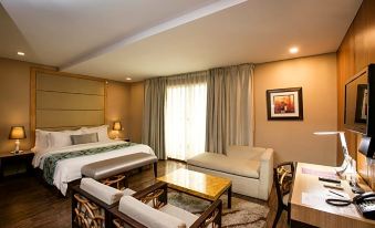 Goldberry Suites and Hotel - Mactan