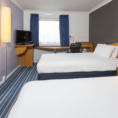 Standard Room With 2 Single Beds Holiday Inn Express London Chingford, an IHG Hotel Promo Code