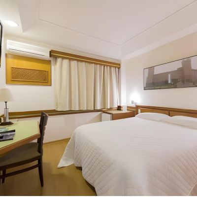 Deluxe Twin Room Bella Italia Hotel Promo Code