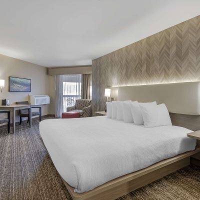 1 King Bed, Non-Smoking, River View, Balcony, Microwave And Refrigerator, Wi-Fi Best Western Plus Kootenai River Inn Casino & Spa Promo Code