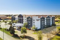 Courtyard Houma Hotels in 