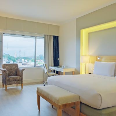 特大床房 科隆瓜亞基爾希爾頓酒店優惠