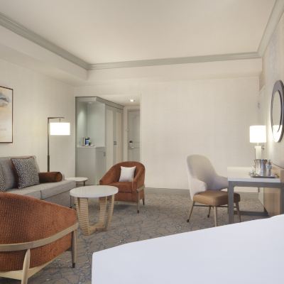 Tower 2 Queen Bed Deluxe Suite Hilton Anatole Promo Code