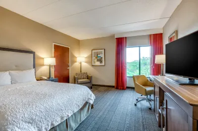Hampton Inn Boston-Norwood Hôtels à : 