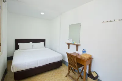 Season B&B - Ngapali - Hostel Hotels in 