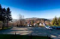 Tęczowe Wzgórze, Sun & Snow
