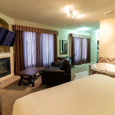 Superior Suite, 1 King Bed, Jetted Tub Bcminns - Lac La Biche Promo Code