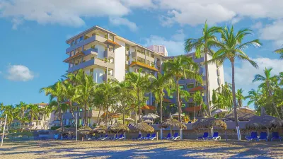 Luna Palace Hotel and Suites Hotel di 