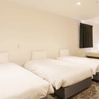 ゲストルーム(ベッド5台) 桜ガーデンホテル クーポン