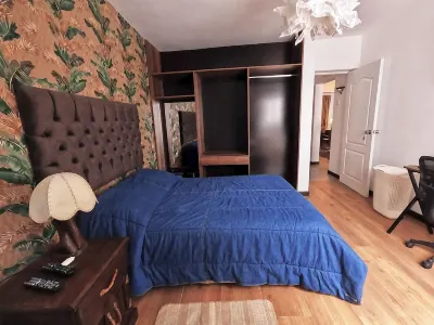 Luxury 2BR/2BA with Jacuzzi - 7 min walk to Ocean 住宿飯店