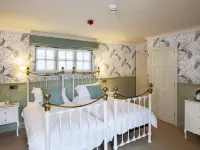 Mortons Manor Hotels in Wareham