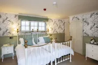 Mortons Manor