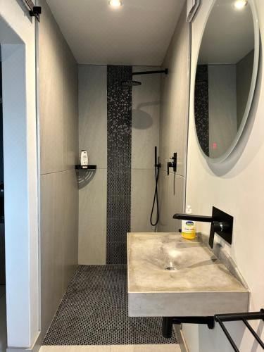 园景豪华双人或双床间