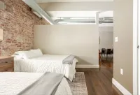 Luxury Downtown Indianapolis 1Br Ideal for Events and Business Hotels in 