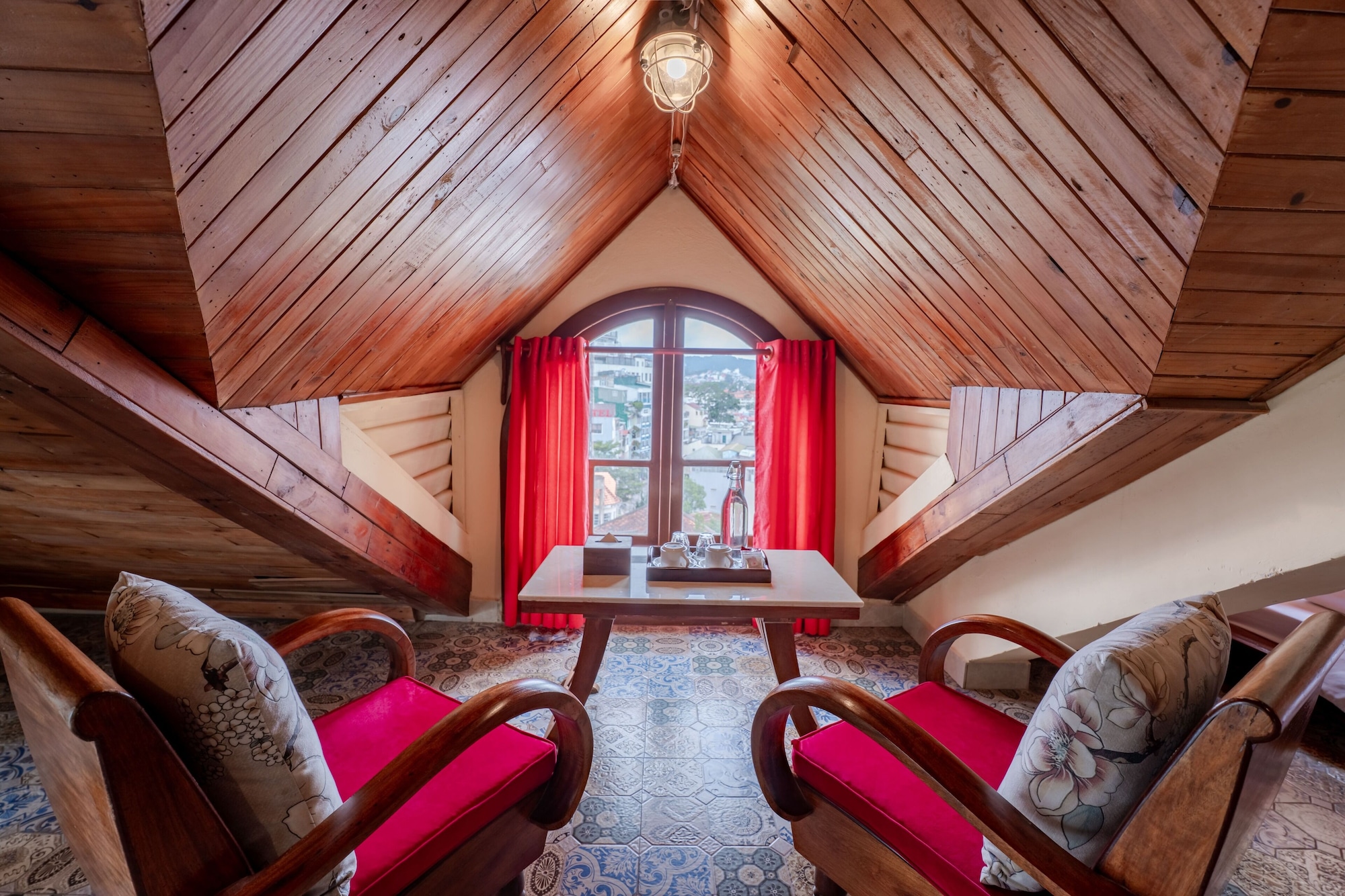 城景高级双床房