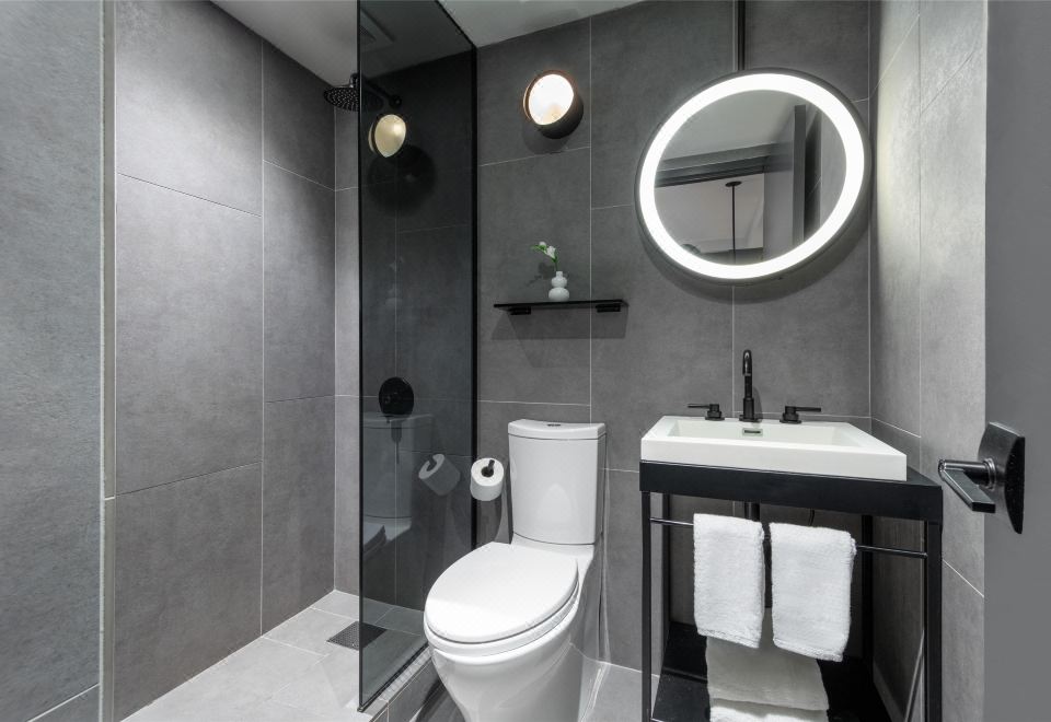 The Time New YorkDeluxe King Room