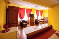 Noroc si Fericire Hotels in 