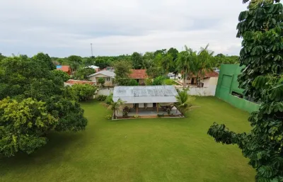 Casa Novo Airão Espaço com dois chalés Hotele w: 