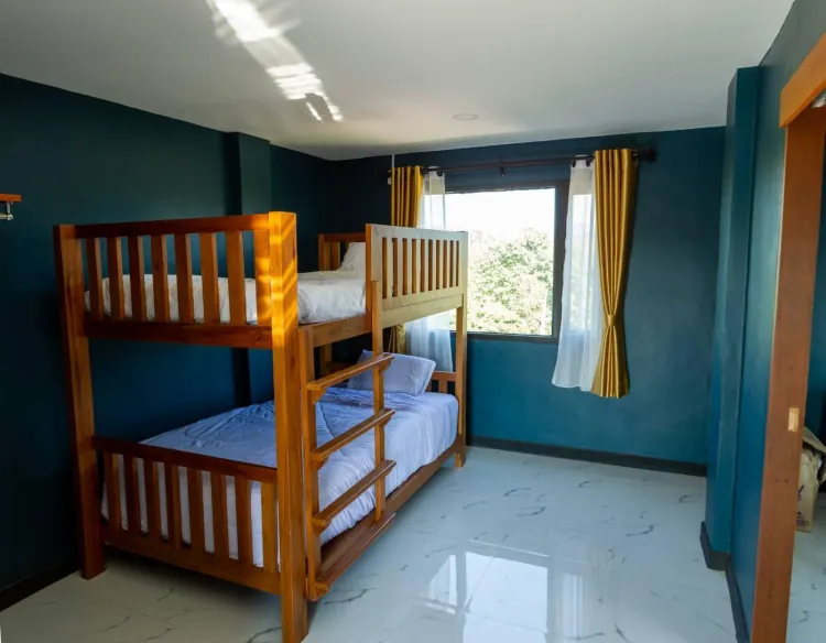 Deluxe Room With 2 Bunk Beds
