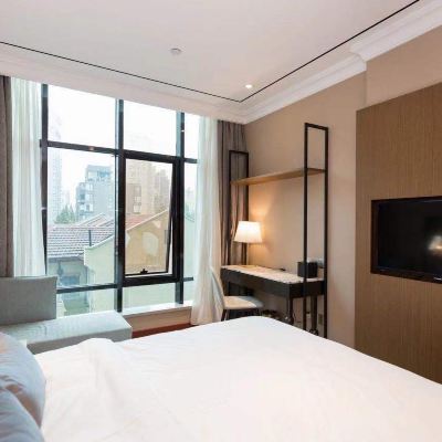 輕奢景觀大床房 宿適輕奢飯店（上海南京西路地鐵站店）優惠