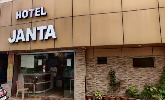 Janta Hotel
