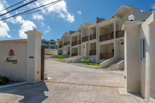 Family Complex Beside Beach w/Pool Montego Bay #1 Two-Bedroom Townhouse