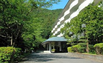 Atami Mori No Onsen Hotel