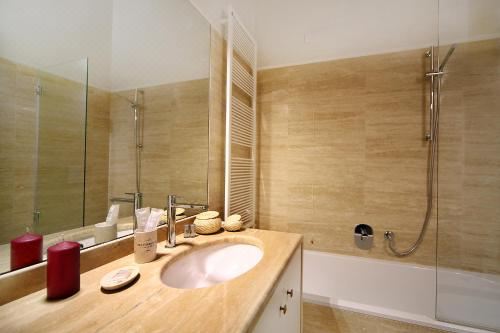 双人房（带独立浴室）