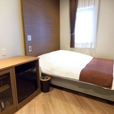 シングルルーム【13㎡～／140cm×1台】 ホテルアベストグランデ岡山 クーポン