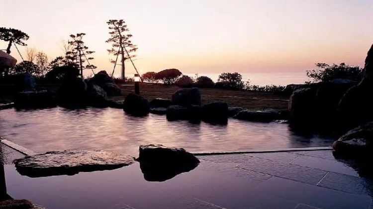 HOTEL OOSADO （ホテル大佐渡） 施設