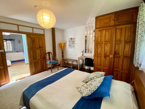 双人房（带独立浴室）