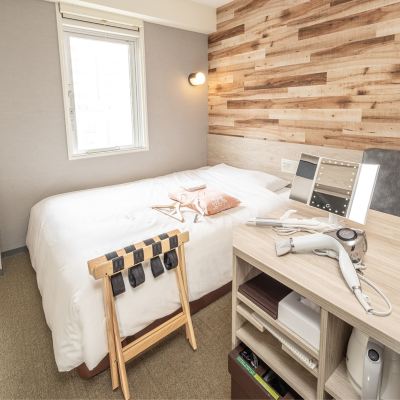 女性専用 ダブルベッドルーム スーパーホテル東京・JR 蒲田西口 クーポン