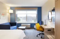 Holiday Inn Express & Suites RIPLEY by IHG Hotels in 