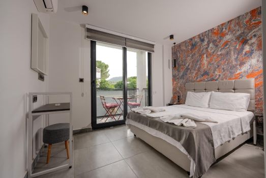 Euronova Hotels & Suites