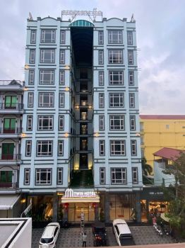 Twin Hotel Kampot