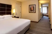 DoubleTree Suites by Hilton Minneapolis Hotels in 