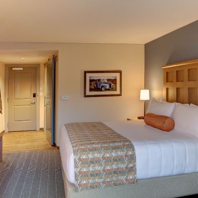 Standard King Room The Glen House Hotel Promo Code