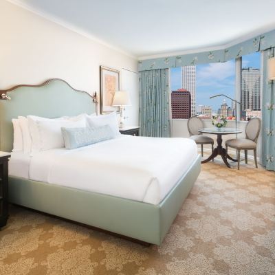 Club Classic Guest Room King Accessible Windsor Court Hotel Promo Code