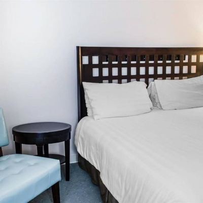 Queen Suite With Sofa Bed-Non-Smoking Suites at Sunchase Promo Code