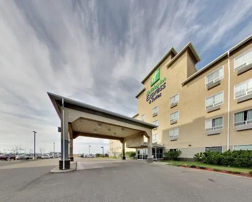 Holiday Inn Express & Suites EDMONTON-INTERNATIONAL AIRPORT by IHG Hoteles en Nisku