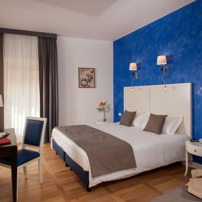 Twin Superior Room Floris Hotel Promo Code