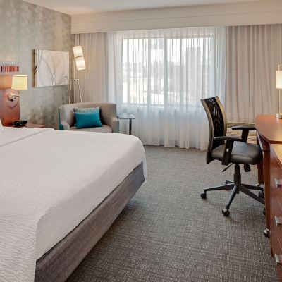 King Room with Sofa Bed Courtyard Fort Worth I-30 West Near Nas JRB Promo Code