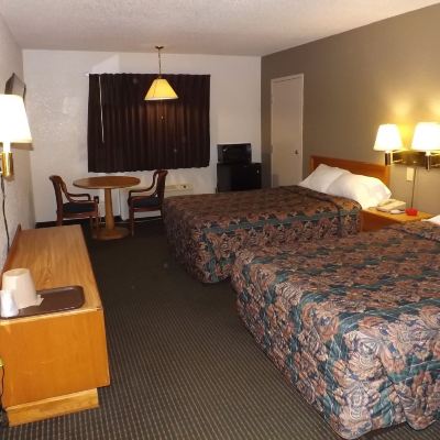 Standard Room, 2 Double Beds, Non Smoking KCI Lodge Promo Code
