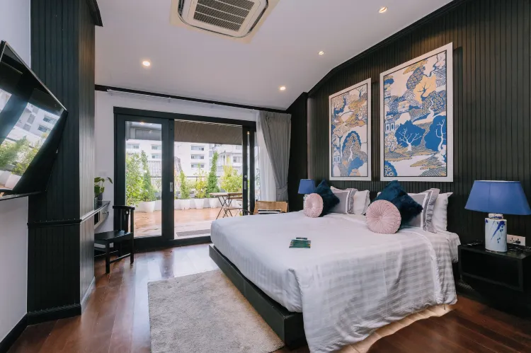 ห้องสตูดิโอ พร้อมระเบียง